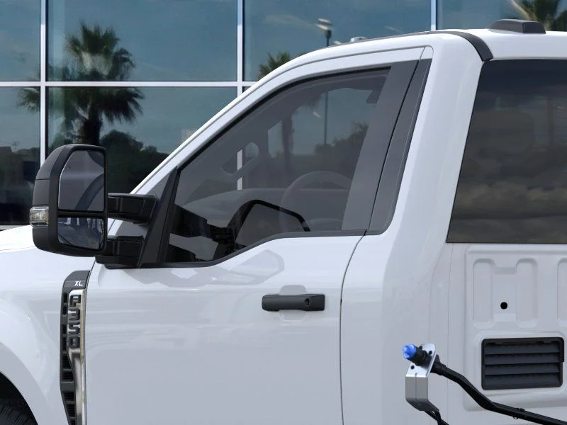 New 2026 Oxford White Ford XL image 20