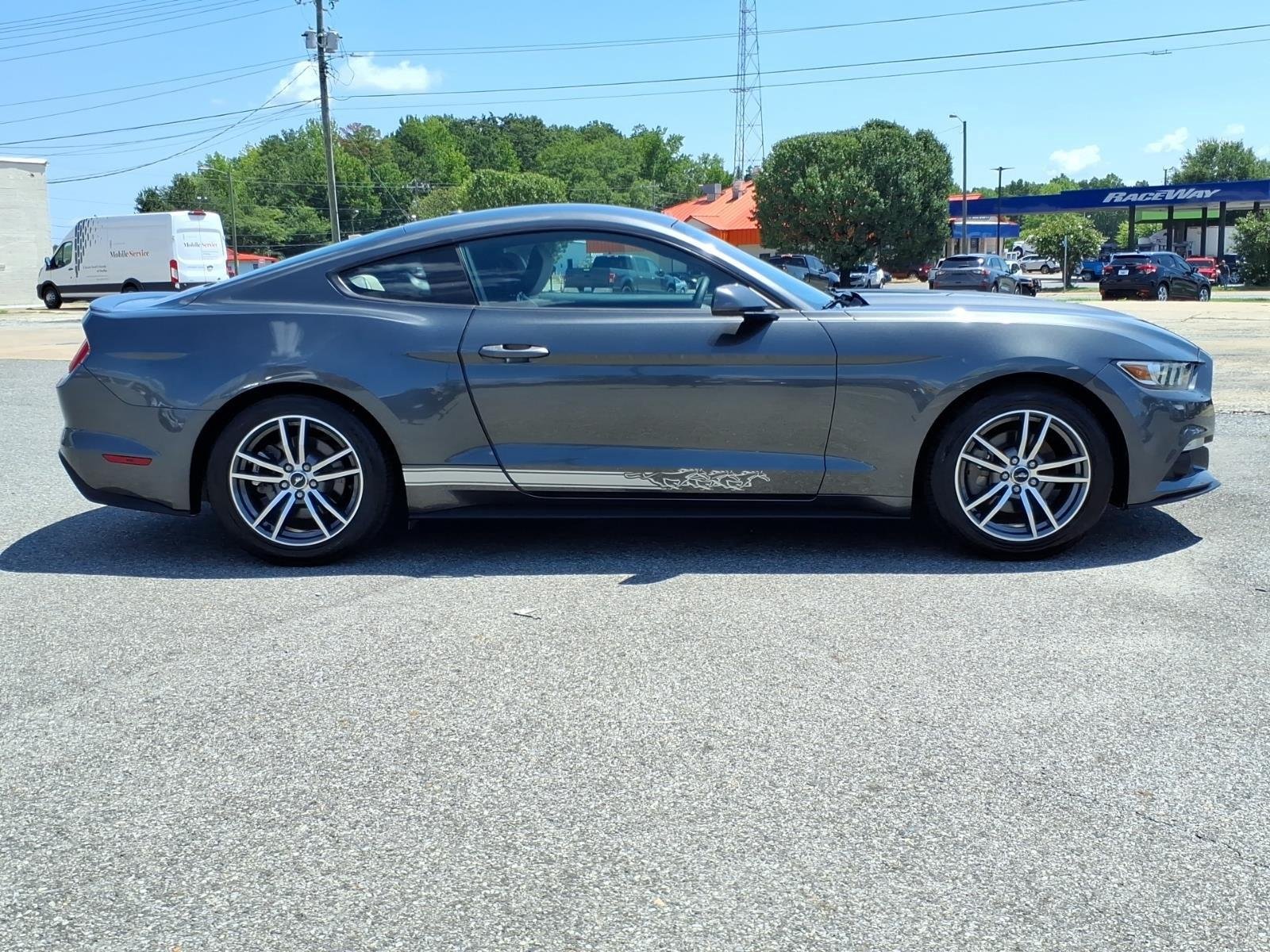 Used 2016 Magnetic Metallic Ford EcoBoost Premium image 9