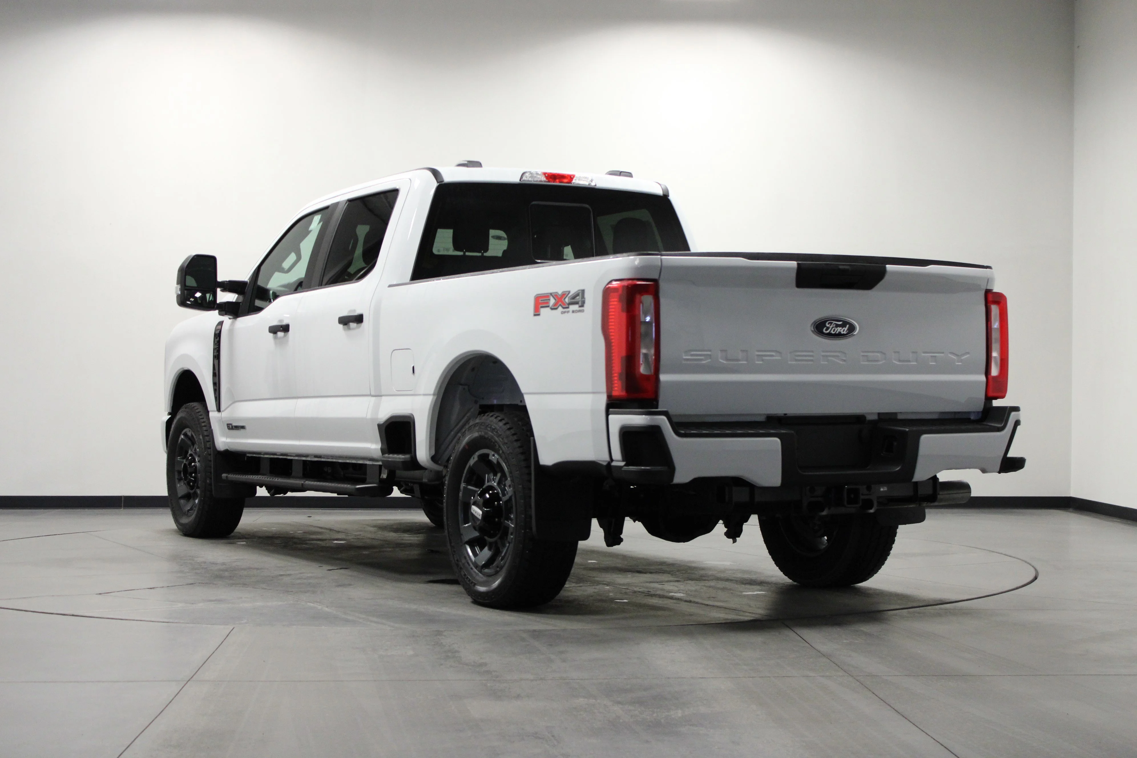 New 2026 Oxford White Ford F-250® XL image 5