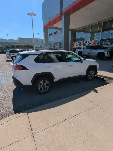 Used 2024 White Toyota XLE image 9