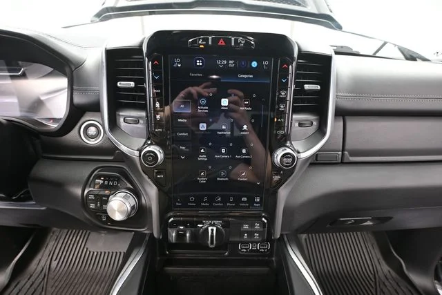 Used 2023 Silver Ram Laramie image 37