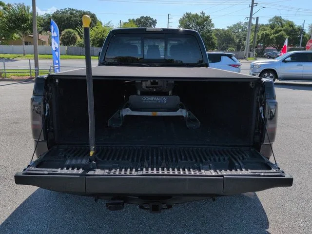 Used 2016 Black Ford XLT image 13