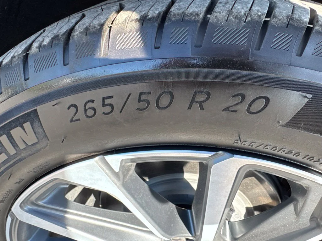 Used 2024 Red Cadillac Sport image 33