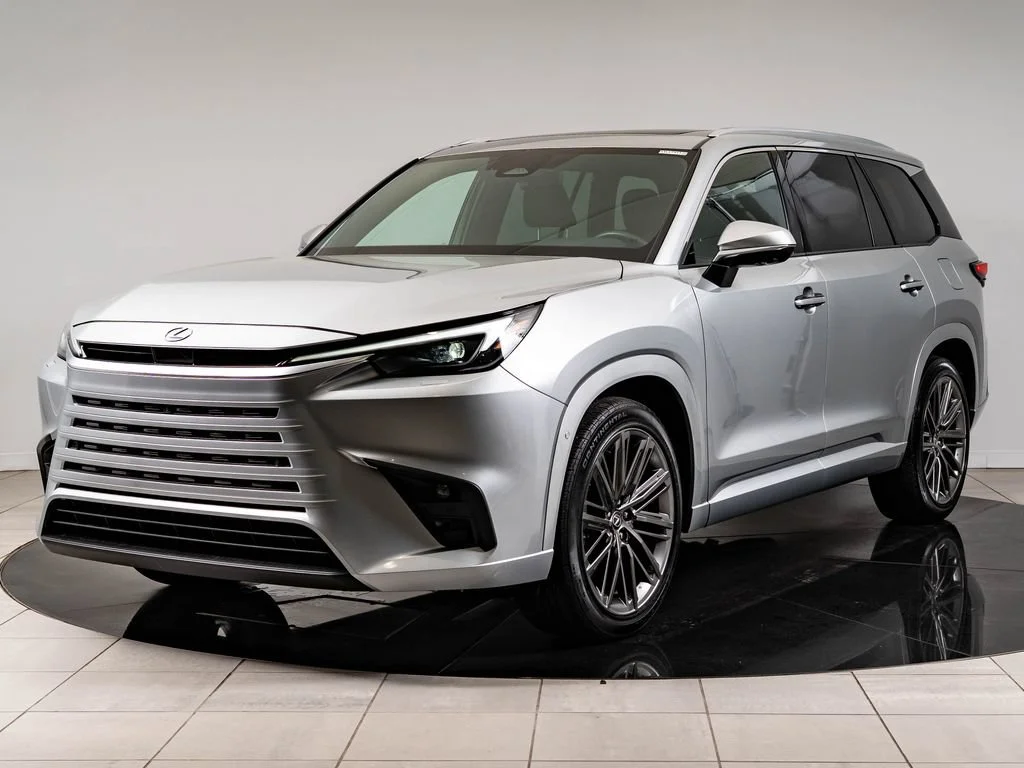 Used 2025 Celestial Silver Metallic Lexus 350 Luxury image 1