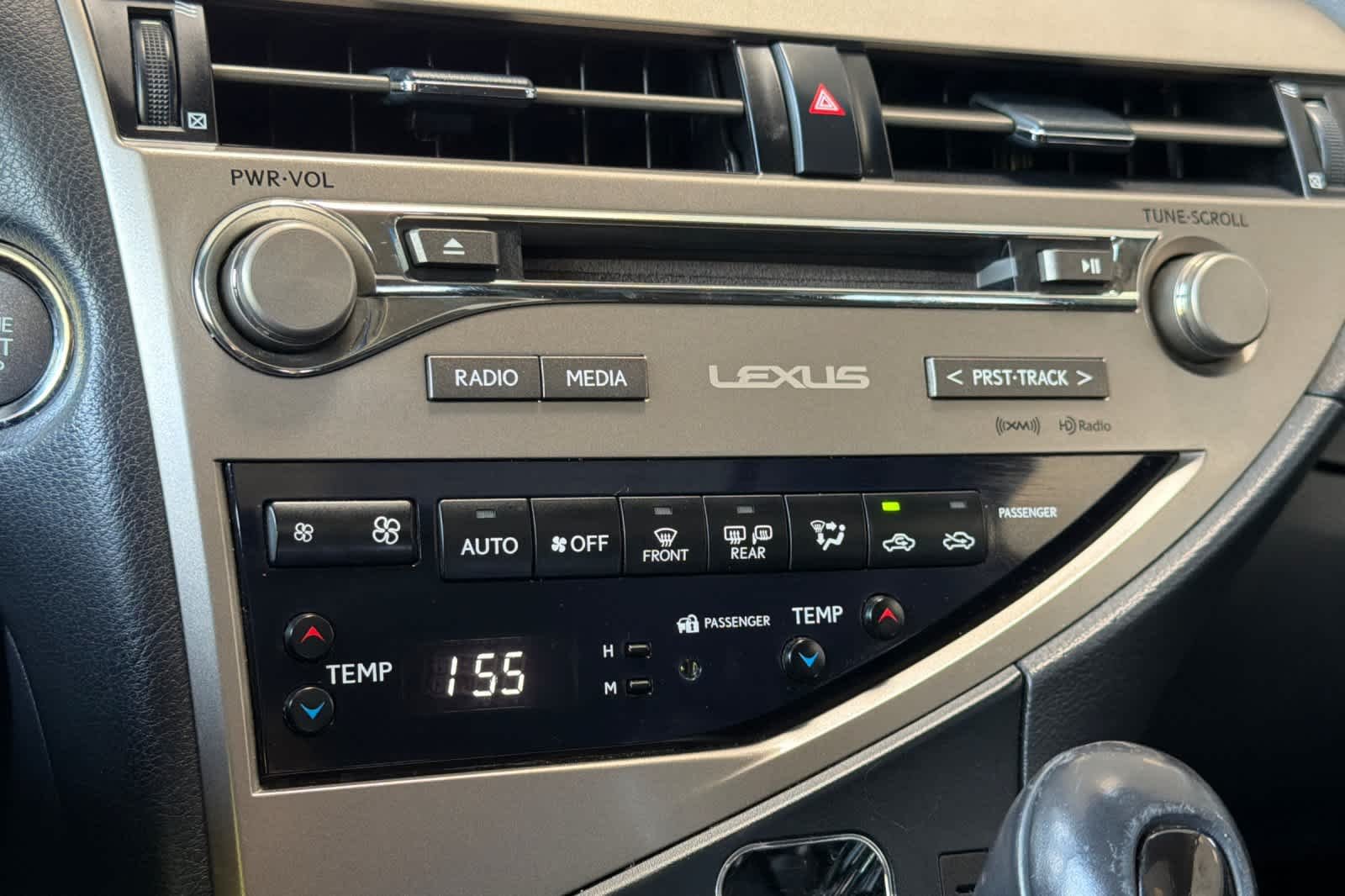 Used 2015 Obsidian Lexus  image 21