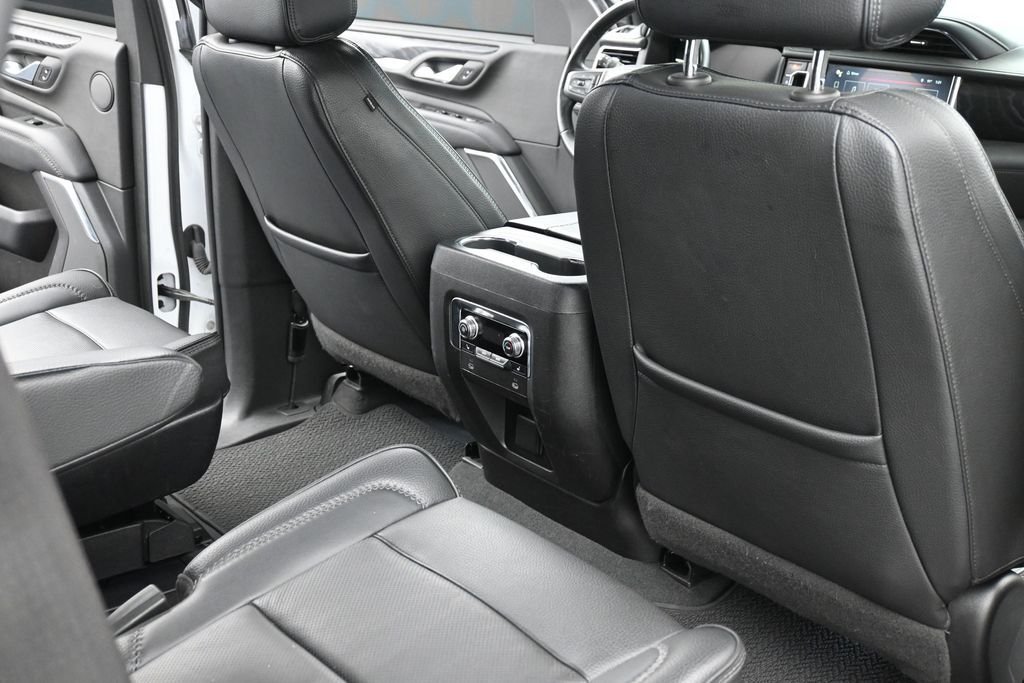 Used 2023 White GMC Denali image 9