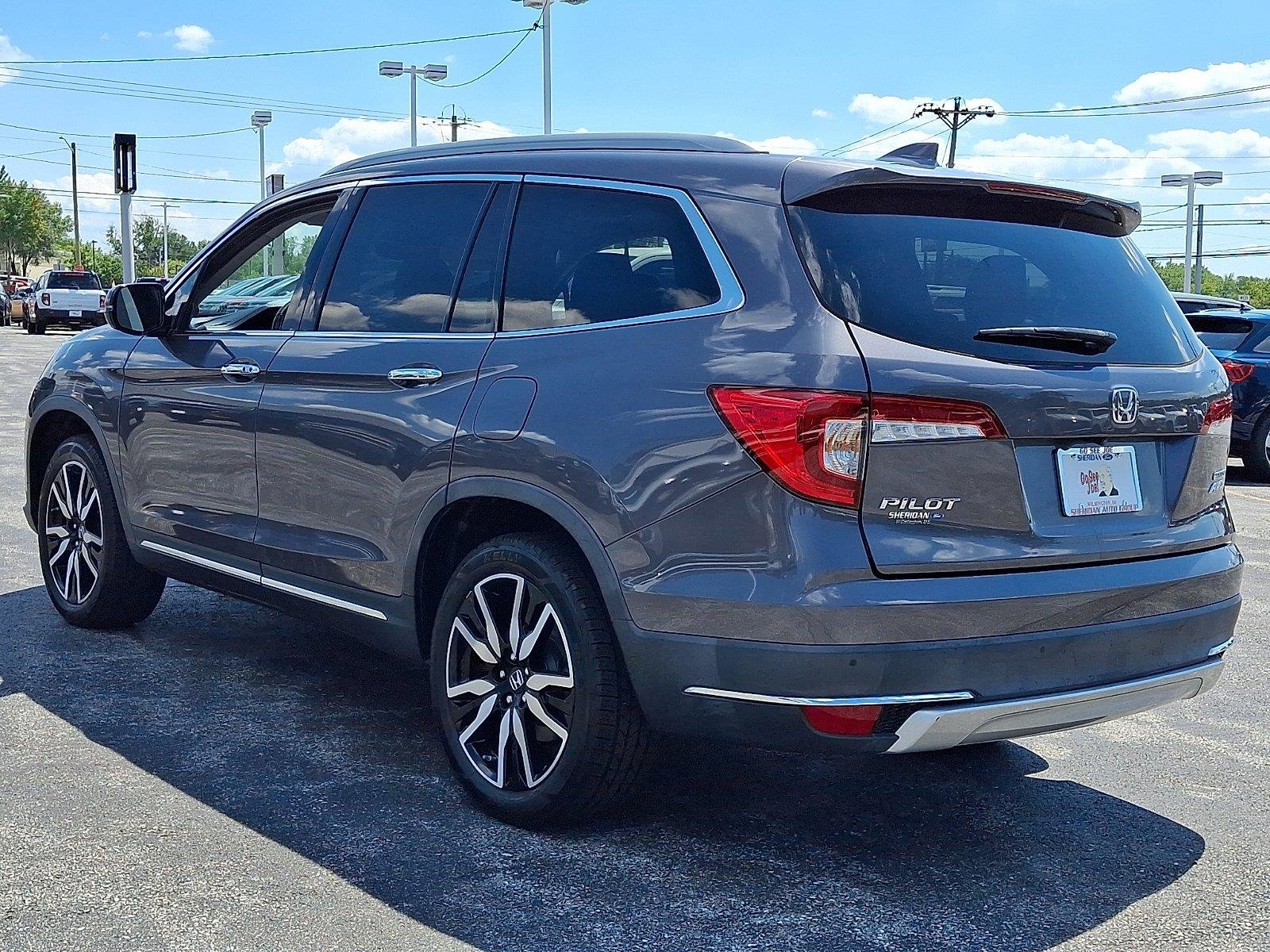 Used 2021 Modern Steel Metallic Honda Touring image 4