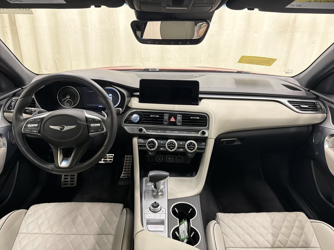 2023 GENESIS G70 Standard - Photo 13