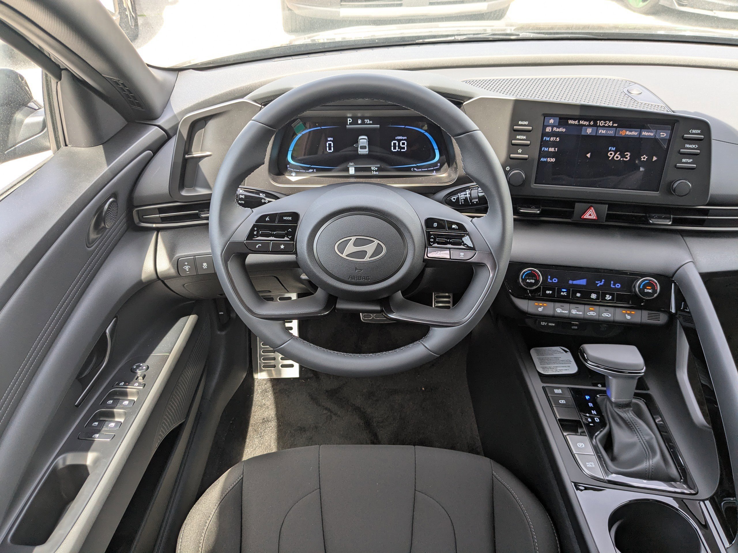 New 2026 Amazon Gray Hyundai SEL Sport Premium image 17