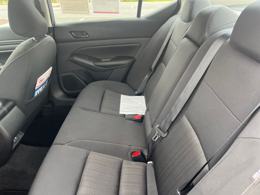 Used 2025 Gray Nissan 2.5 SV image 25