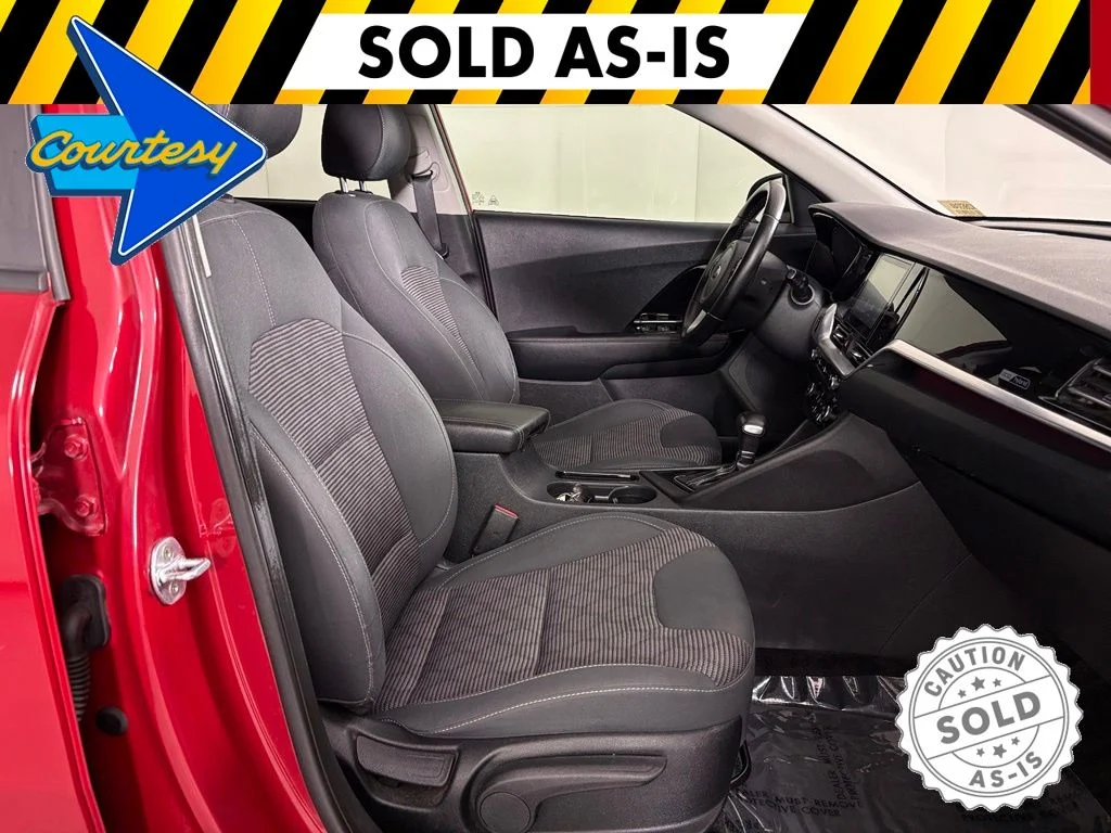 Used 2021 Red Kia LXS image 39