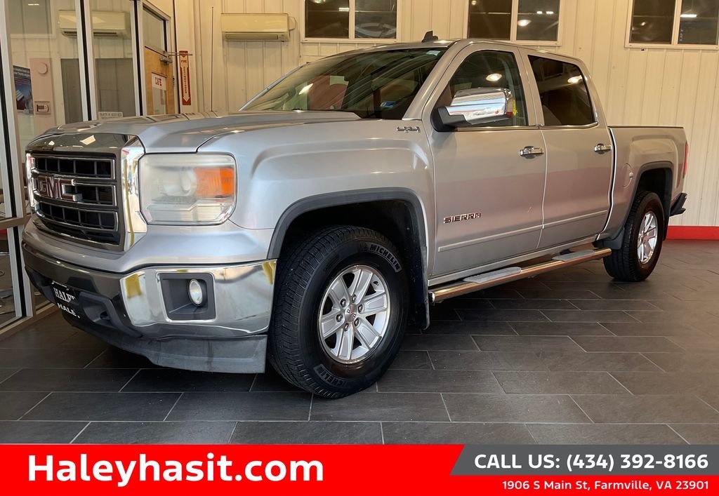 Used 2014 Silver GMC SLE image 1