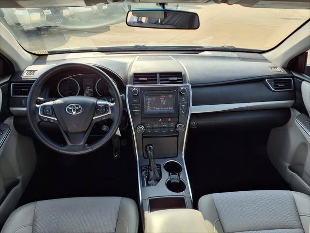 Certified Used 2017 CELESTIAL SILVER Toyota  image 10