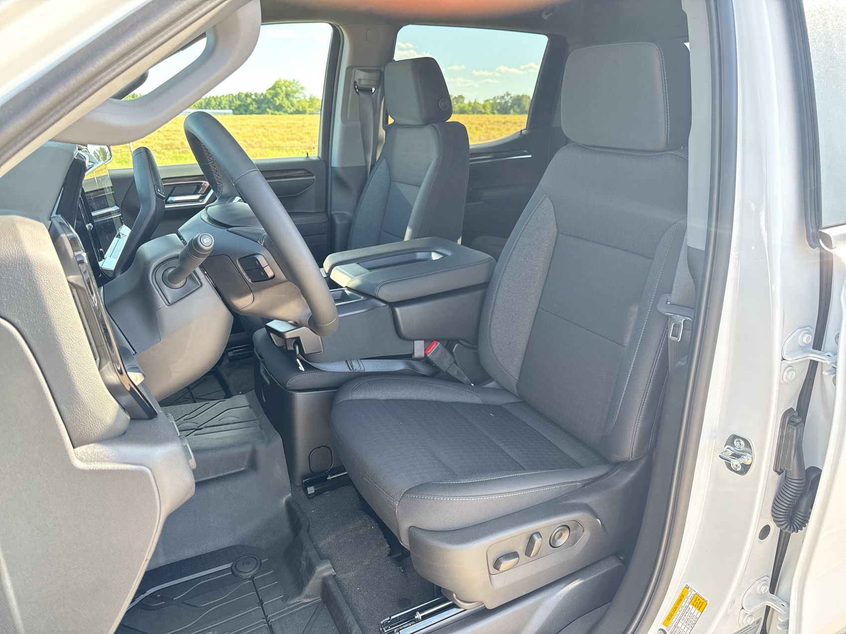 New 2026 Summit White Chevrolet LT image 11