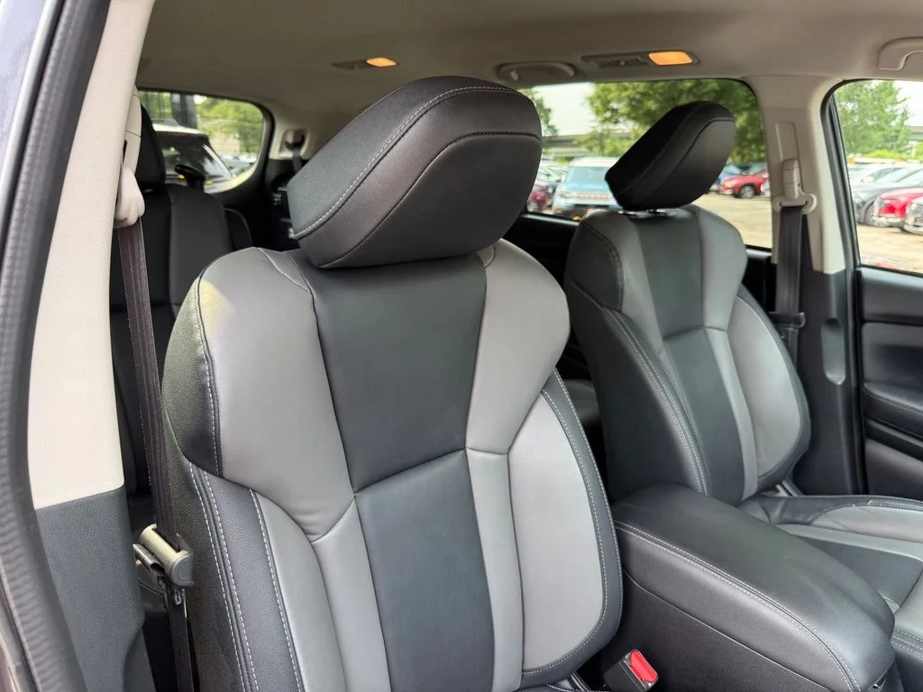 Used 2022 Gray Subaru Onyx Edition image 34