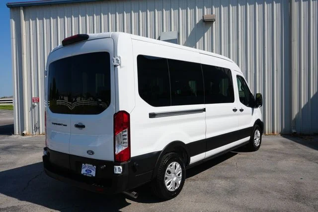 New 2026 Oxford White Ford Passenger Van XL image 3