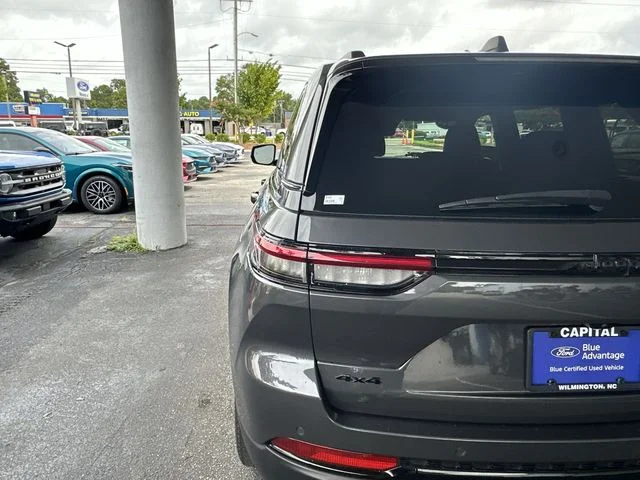 Used 2024 Gray Jeep Altitude X image 25