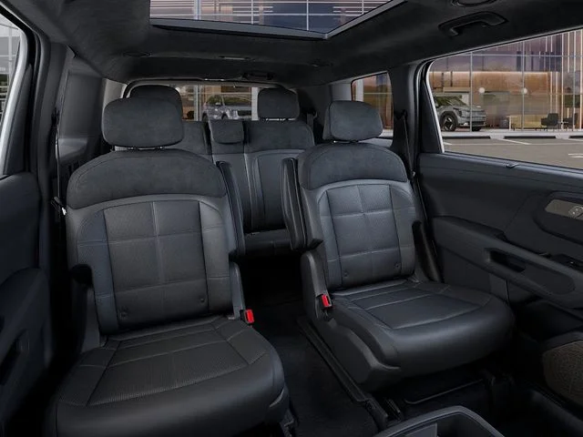 New 2027 Black Kia SX Prestige image 17