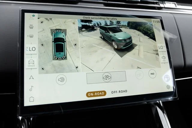 New 2026 Fuji White Land Rover Dynamic SE image 27