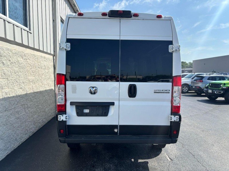 Used 2023 Bright White Clearcoat Ram 2500 High Roof 159" WB image 4