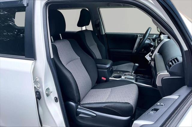 Certified Used 2024 ICE CAP Toyota  image 9