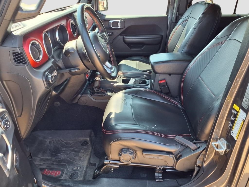 Used 2020 Crystal Metallic Jeep Unlimited Rubicon image 22
