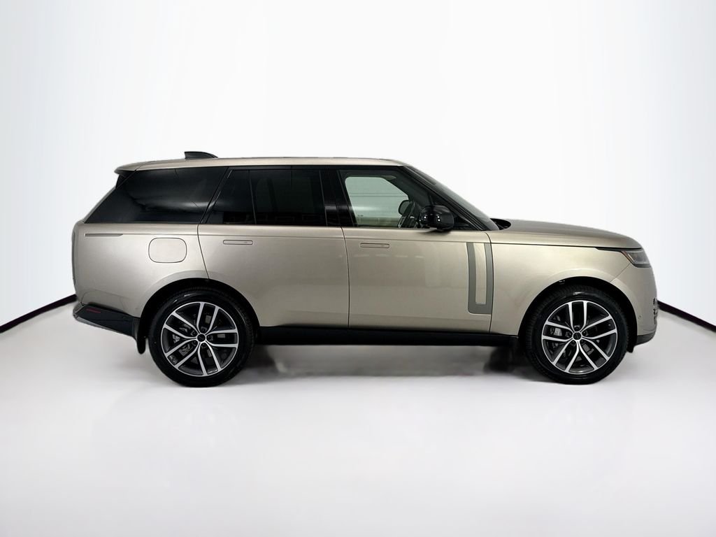 New 2026 Batumi Gold Land Rover SE image 4