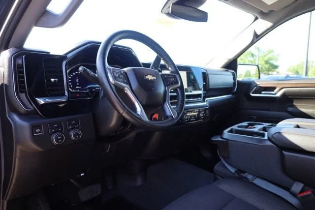 Used 2024 Dark Ash Metallic Chevrolet LT (2FL) image 8