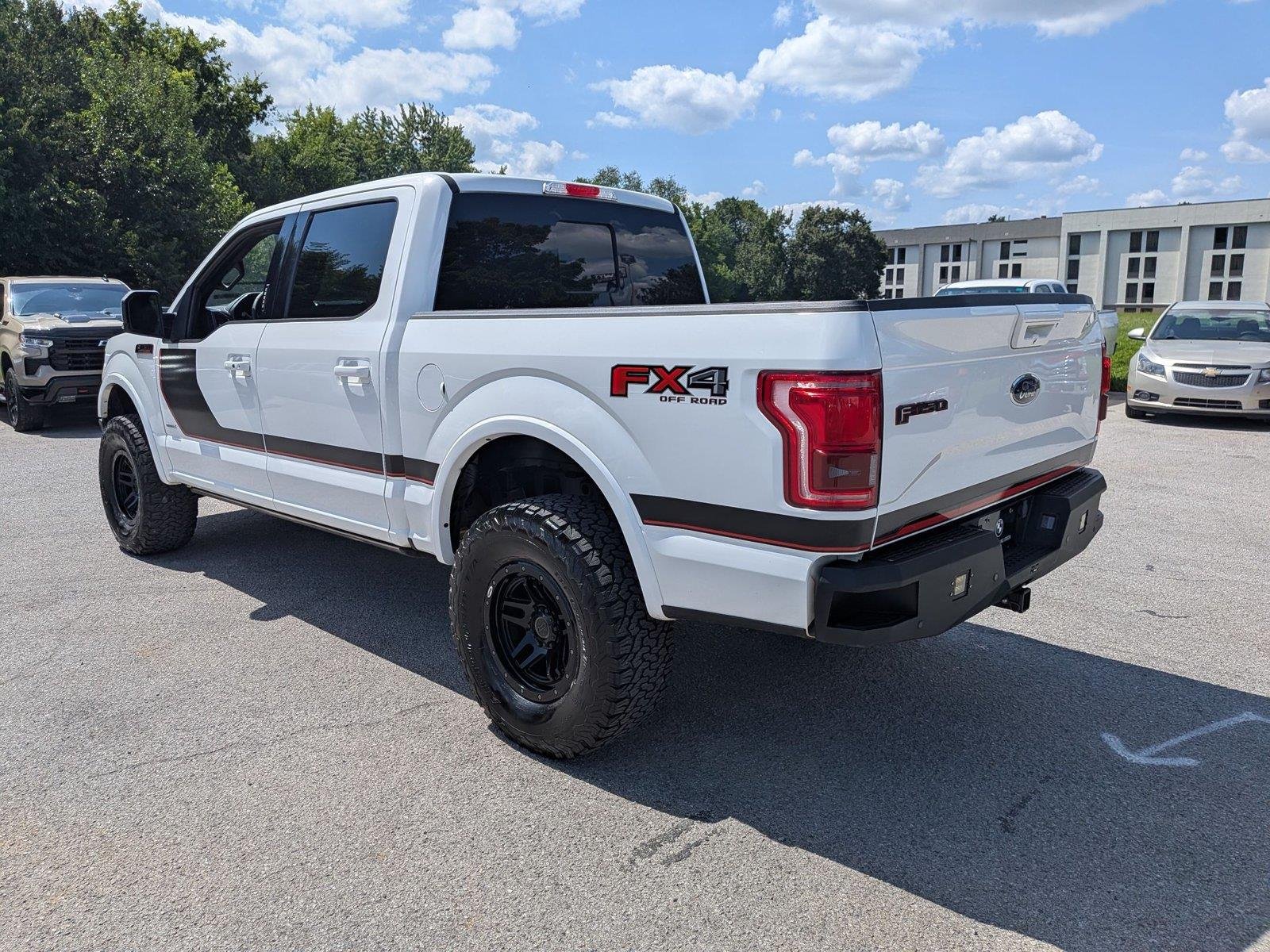 Used 2017 OXFORD WHITE FORD  image 3