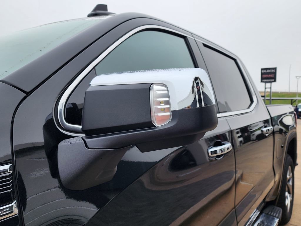 2026 GMC Sierra 1500 SLT - Photo 13