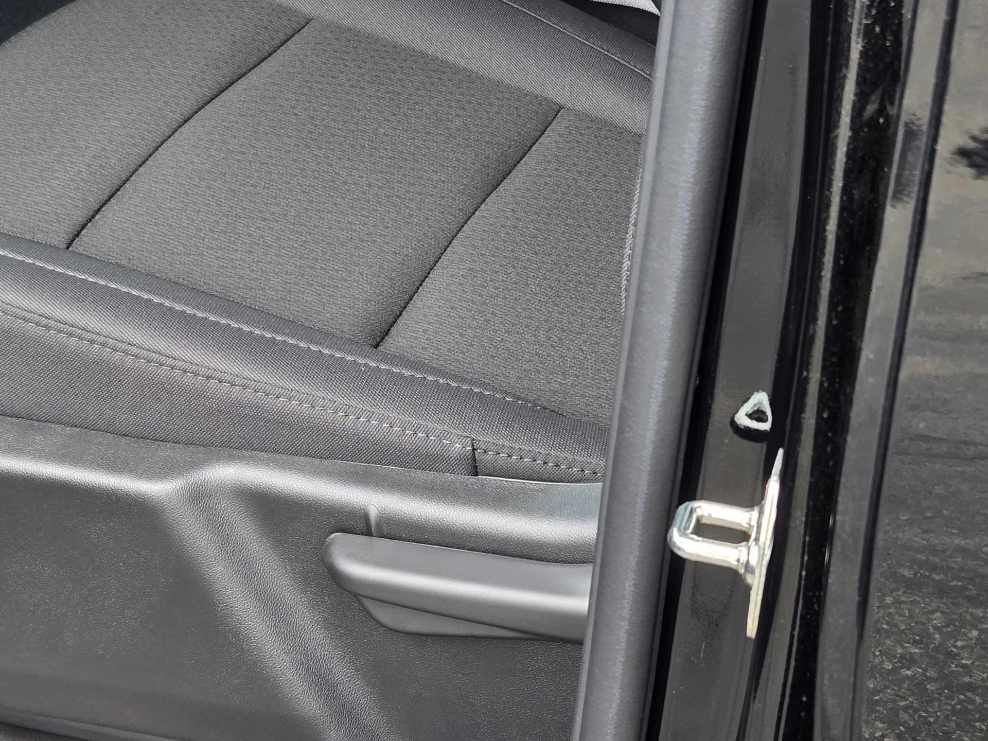 New 2026 Onyx Black GMC Pro image 9