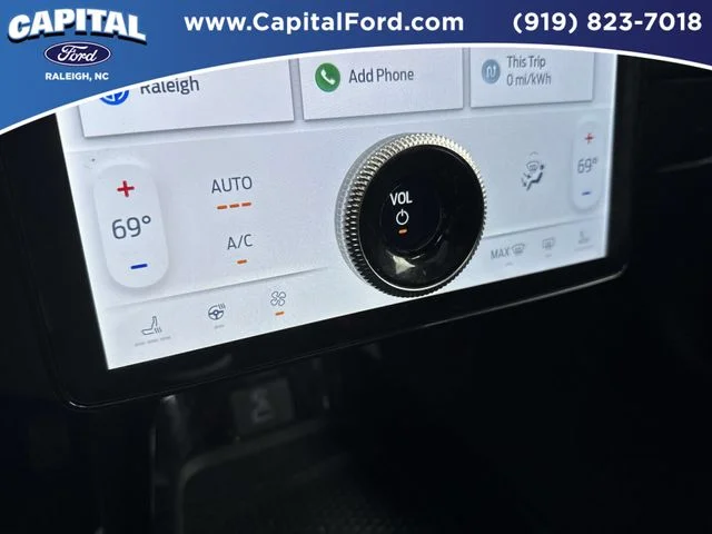 Used 2023 Blue Ford GT image 30