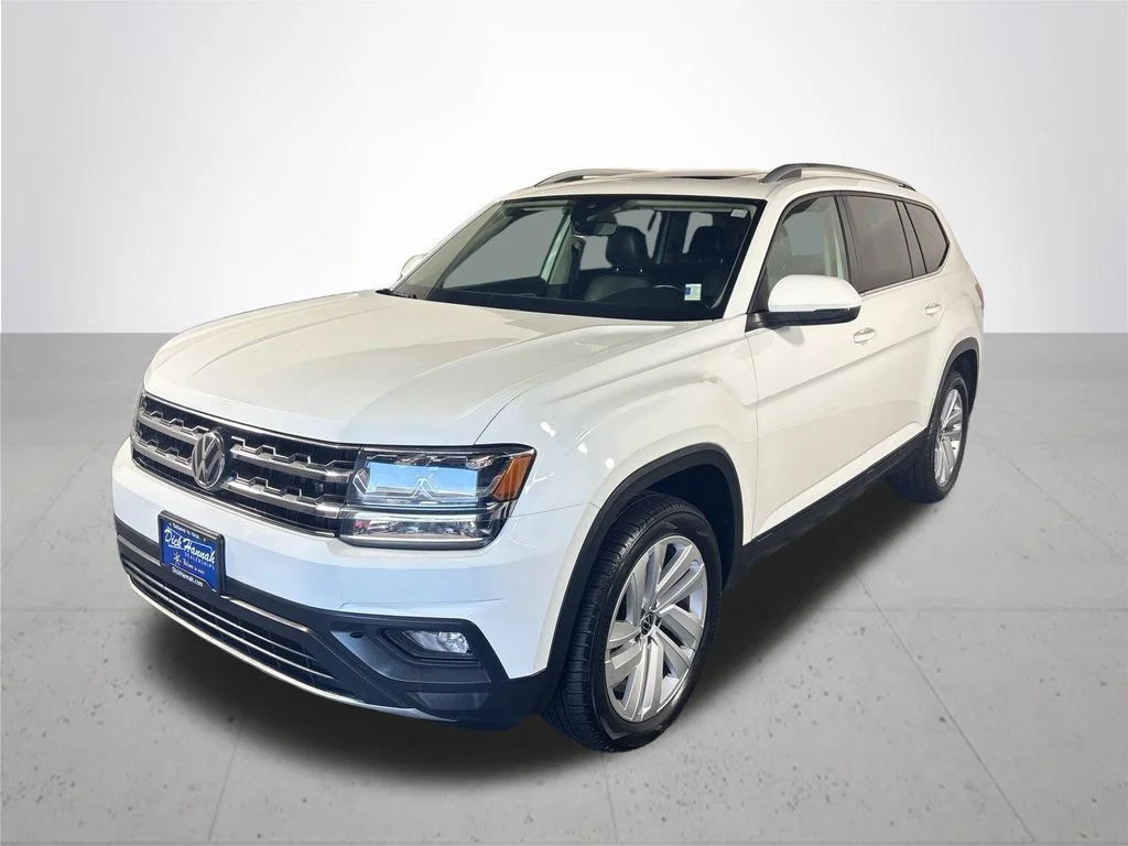 Used 2019 White Volkswagen 3.6L V6 SE image 2