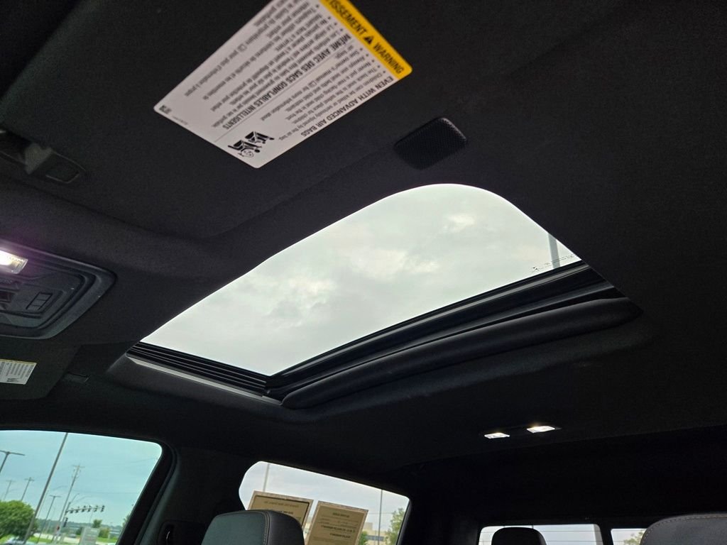 Used 2020 Blue GMC AT4 image 27