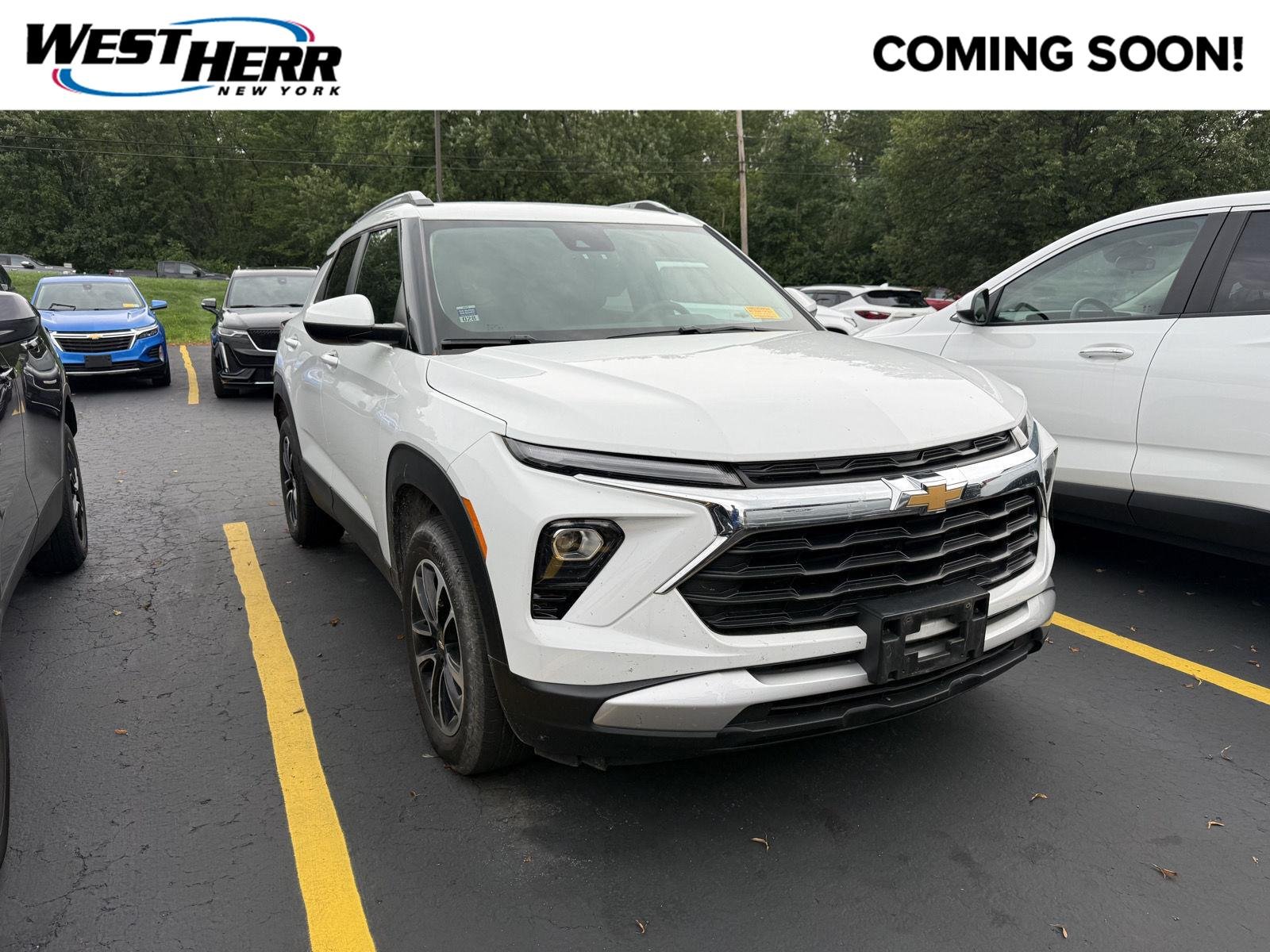 Used 2024 Summit White Chevrolet LT image 1