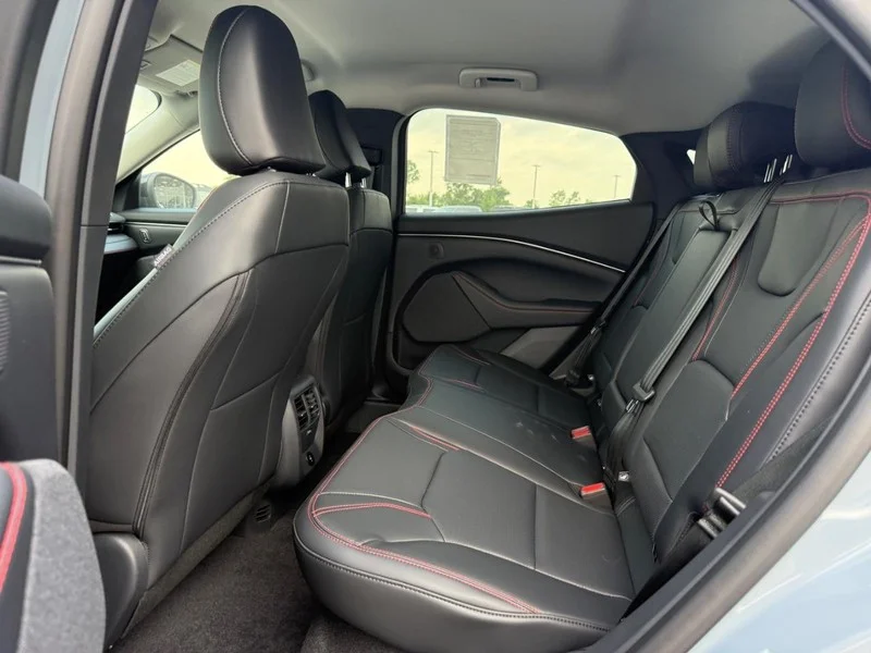 New 2026 Glacier Gray Metallic Tri-coat Ford Premium AWD image 5
