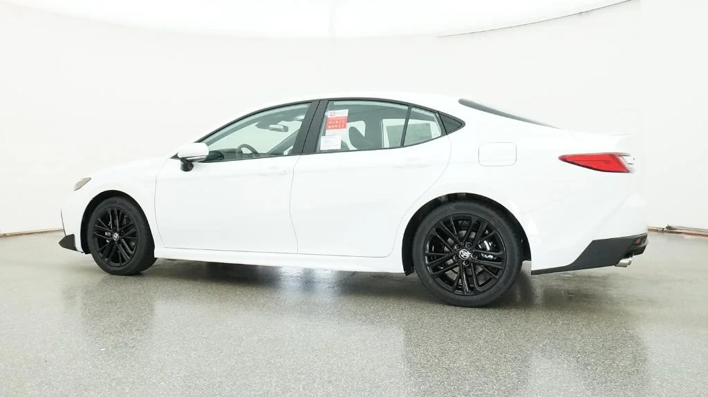 New 2026 Ice Cap Toyota SE image 10