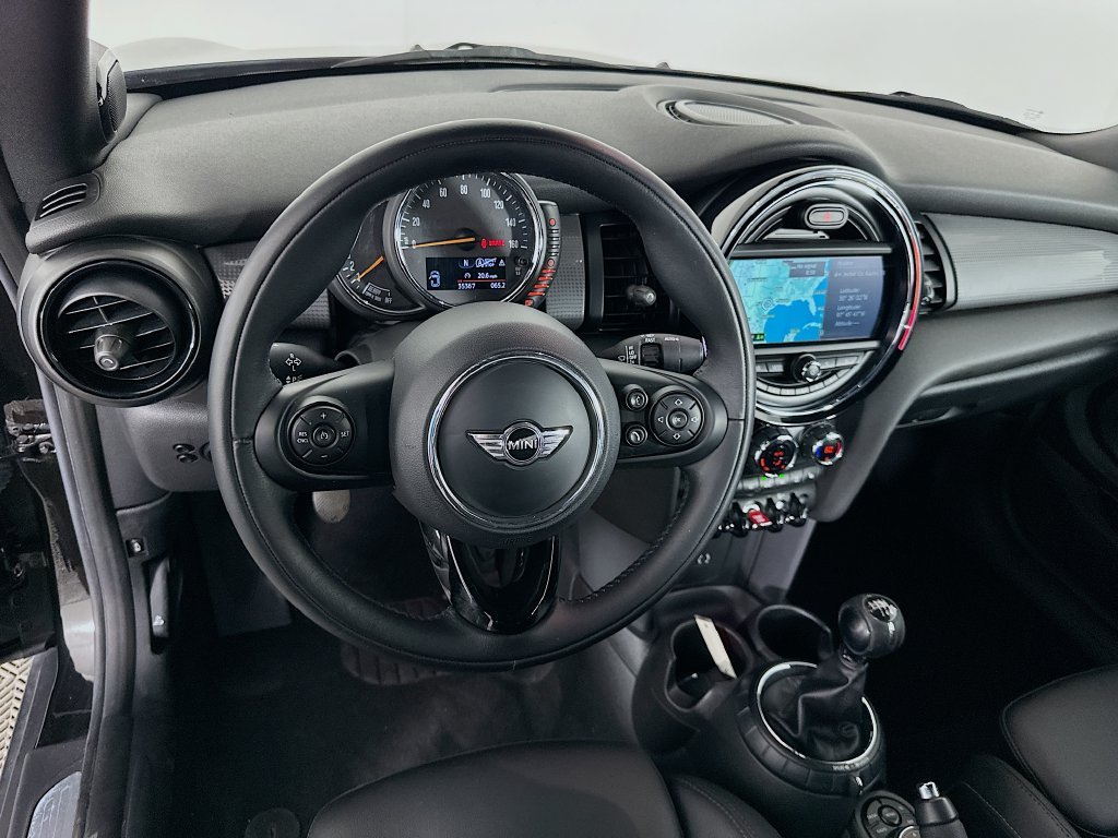 Used 2016 Black MINI Base image 23