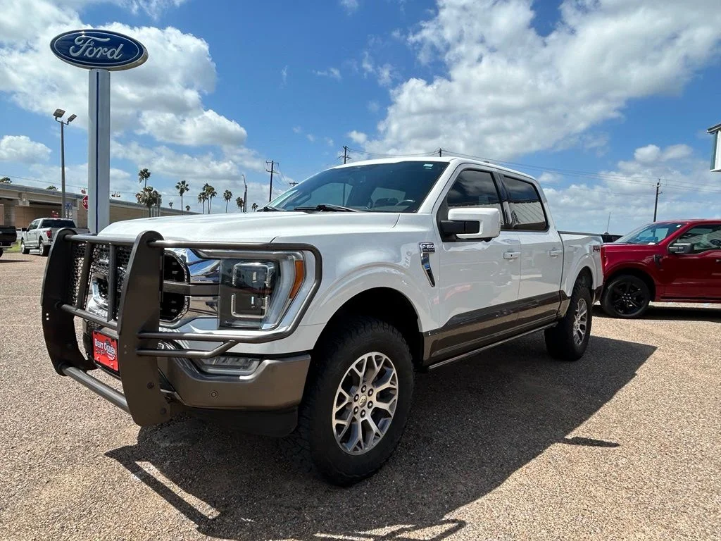 Used 2023 White Ford King Ranch image 3