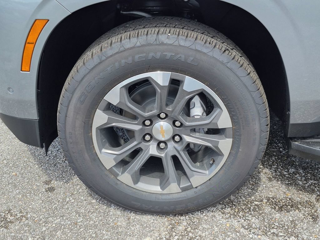 2026 Chevrolet Tahoe LS - Photo 11