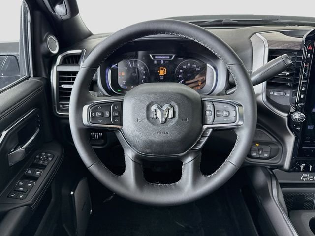 New 2026 Diamond Black Crystal Pearl-Coat Exterior Paint RAM Laramie image 11