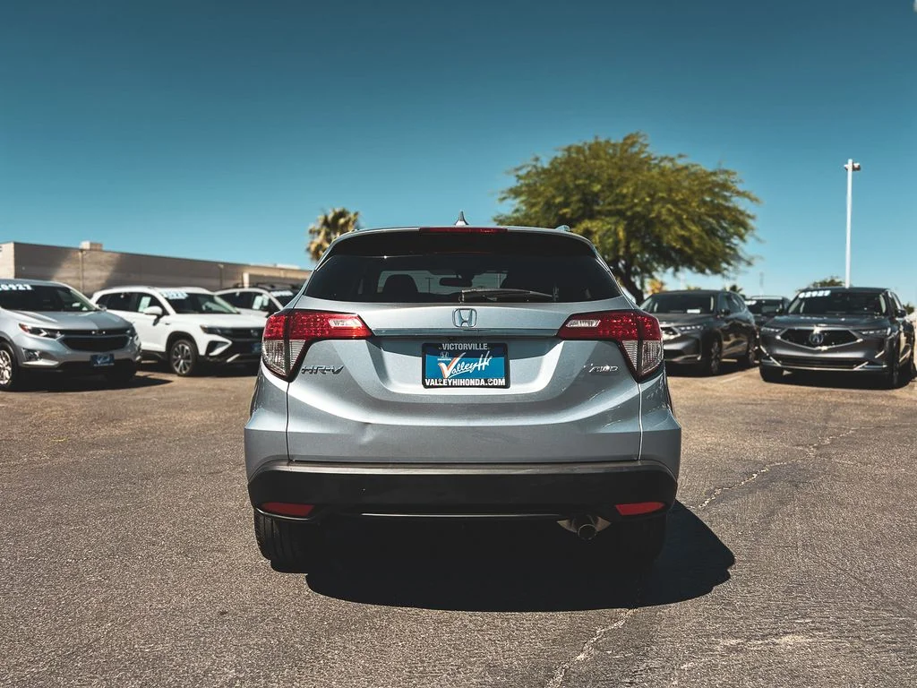 Certified Used 2022 Lunar Silver Metallic Honda AWD EX image 8
