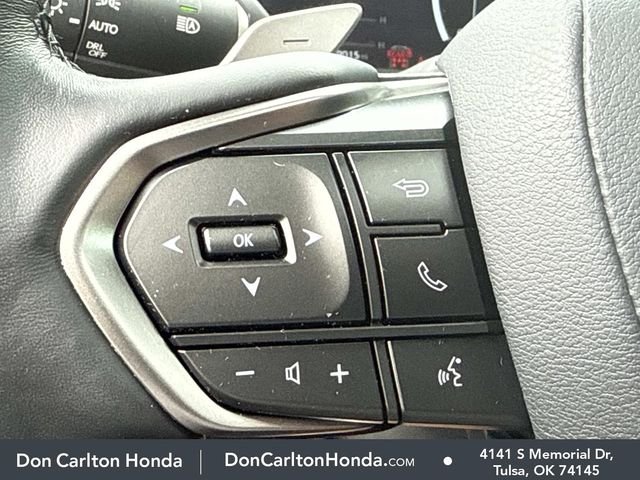Used 2024 Mica Lexus 550 Premium+ image 25