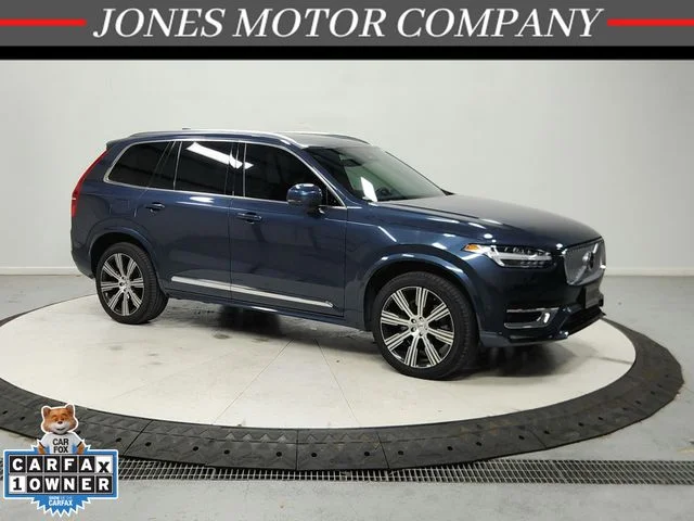 Used 2024 Blue Volvo Ultimate image 1