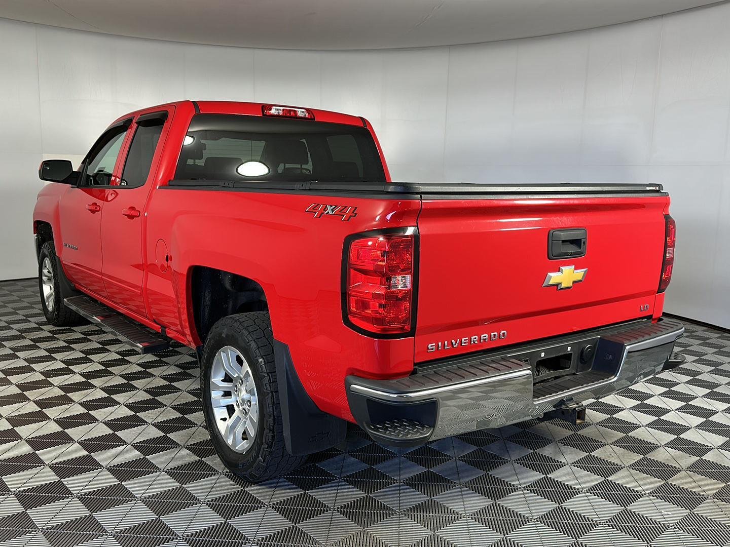 Used 2019 Red Hot Chevrolet LT image 20