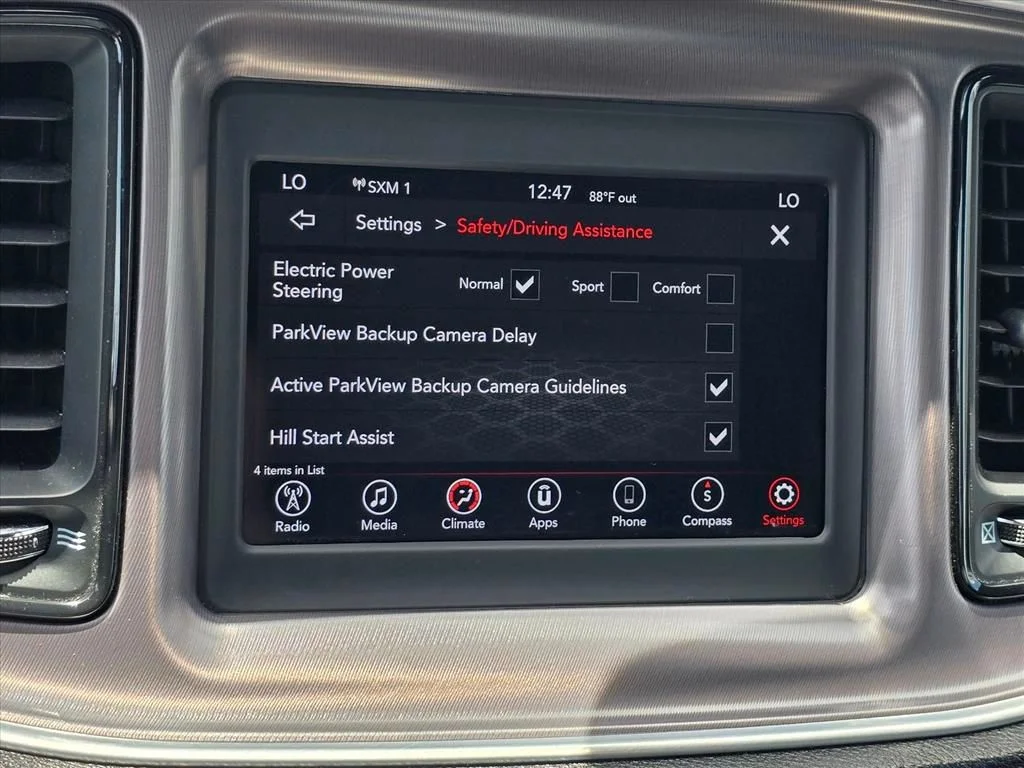 Used 2019 Black Dodge SXT image 21