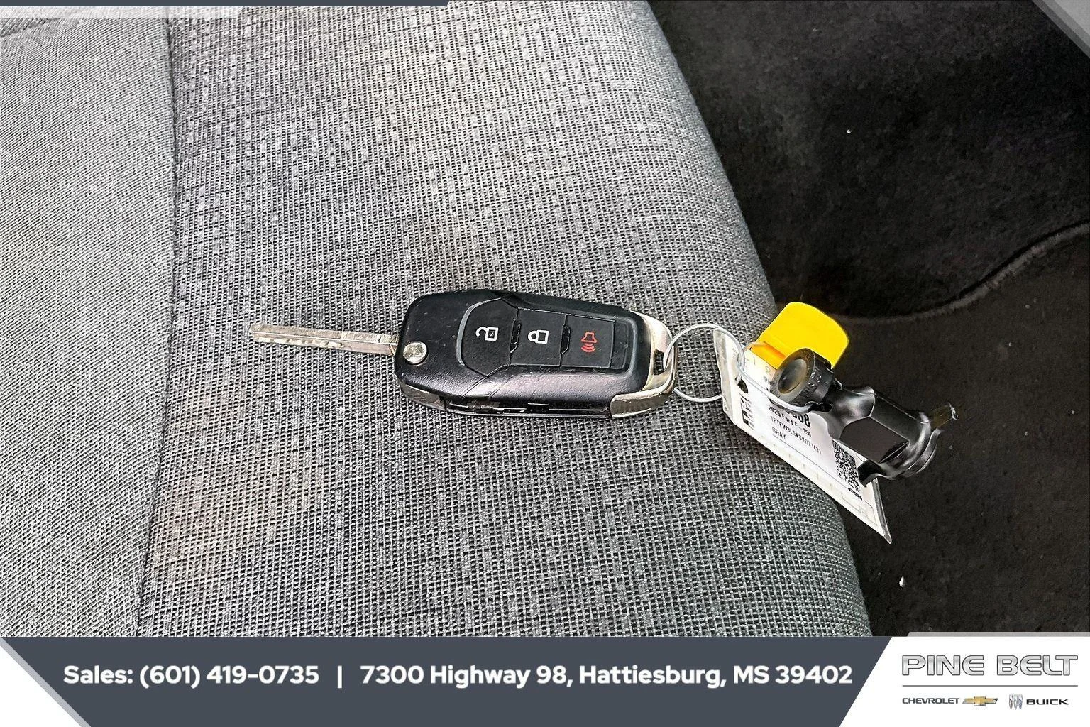 Used 2025 Carbonized Gray Ford XLT image 9