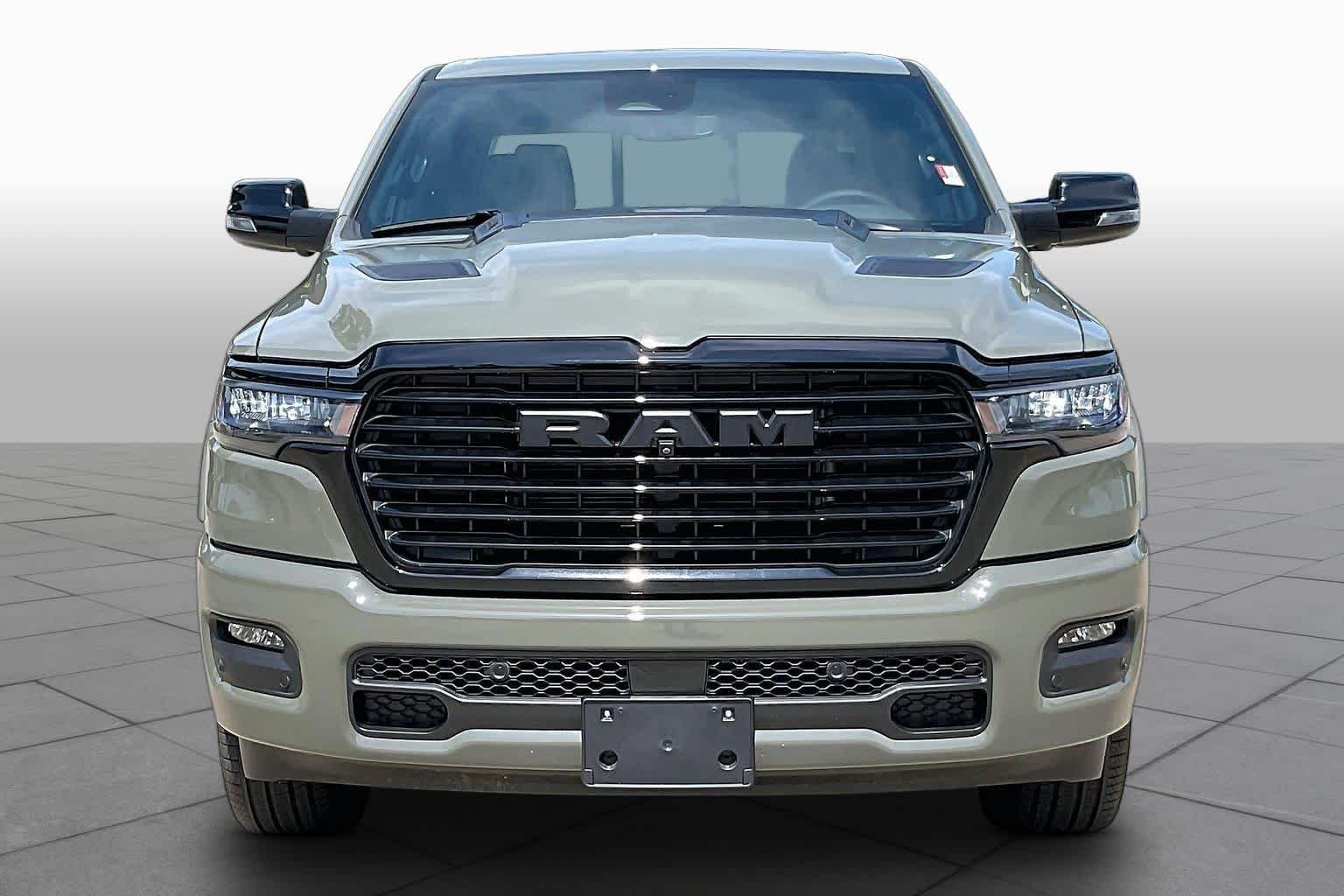 New 2026 Canyon Lake Exterior Paint RAM Laramie image 3