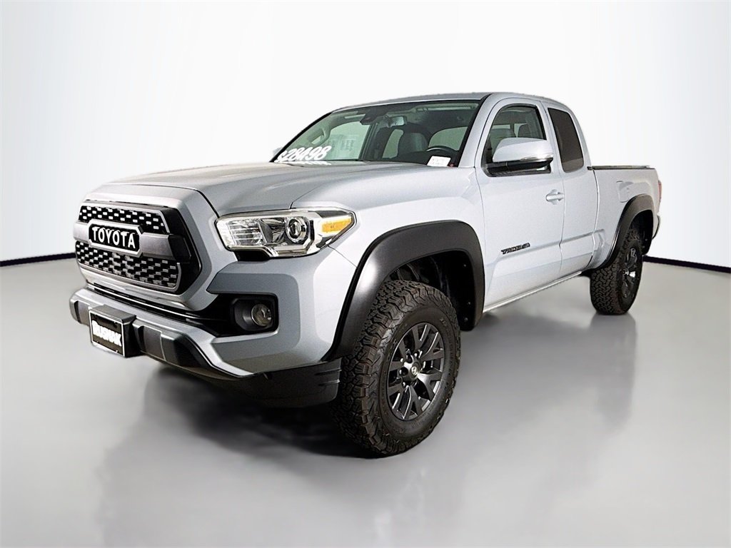 2020 Toyota Tacoma SR5 V6 photo 3