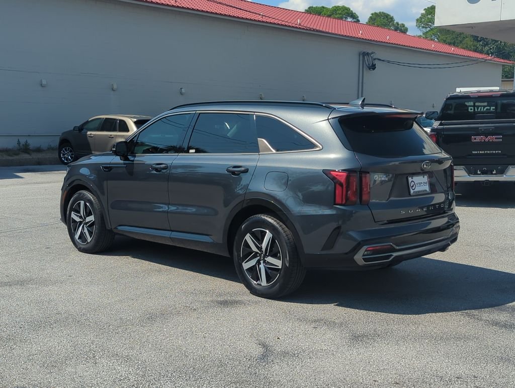 Used 2021 Gray Kia S image 4